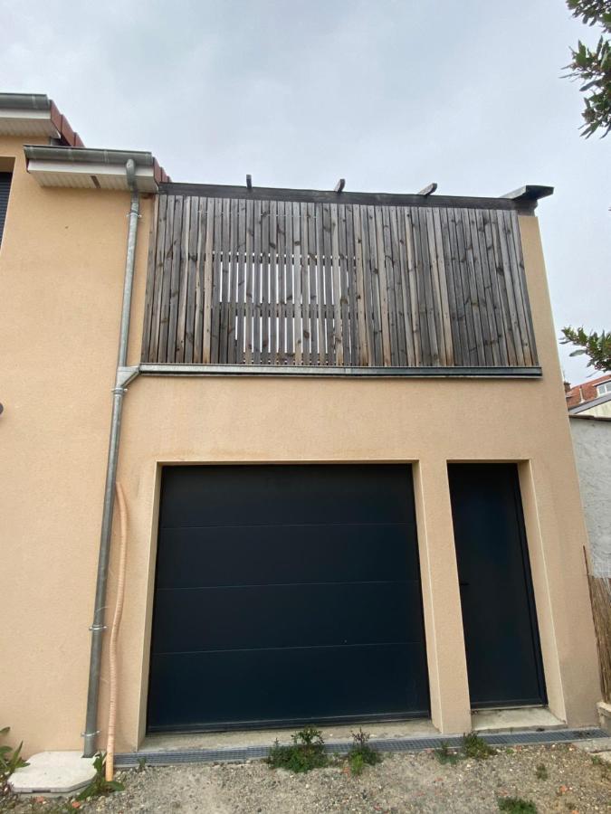 Loft Avec Terrasse Pour 4 Pers A 3Km Du Circuit Avec Garage Au Calme Appartement Le Mans Buitenkant foto